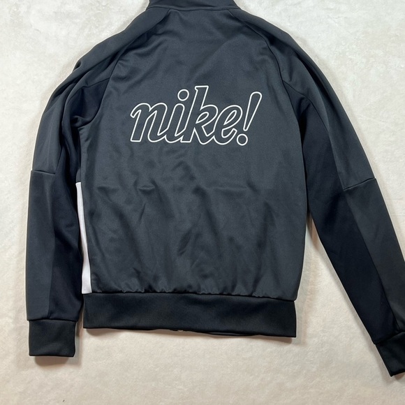 Nike Heritage N98 Men’s Small Full Zip Black Performance Coat Jacket Trainer - Picture 4 of 13